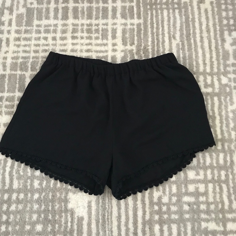 LA Hearts Crochet-Trimmed Mini Shorts